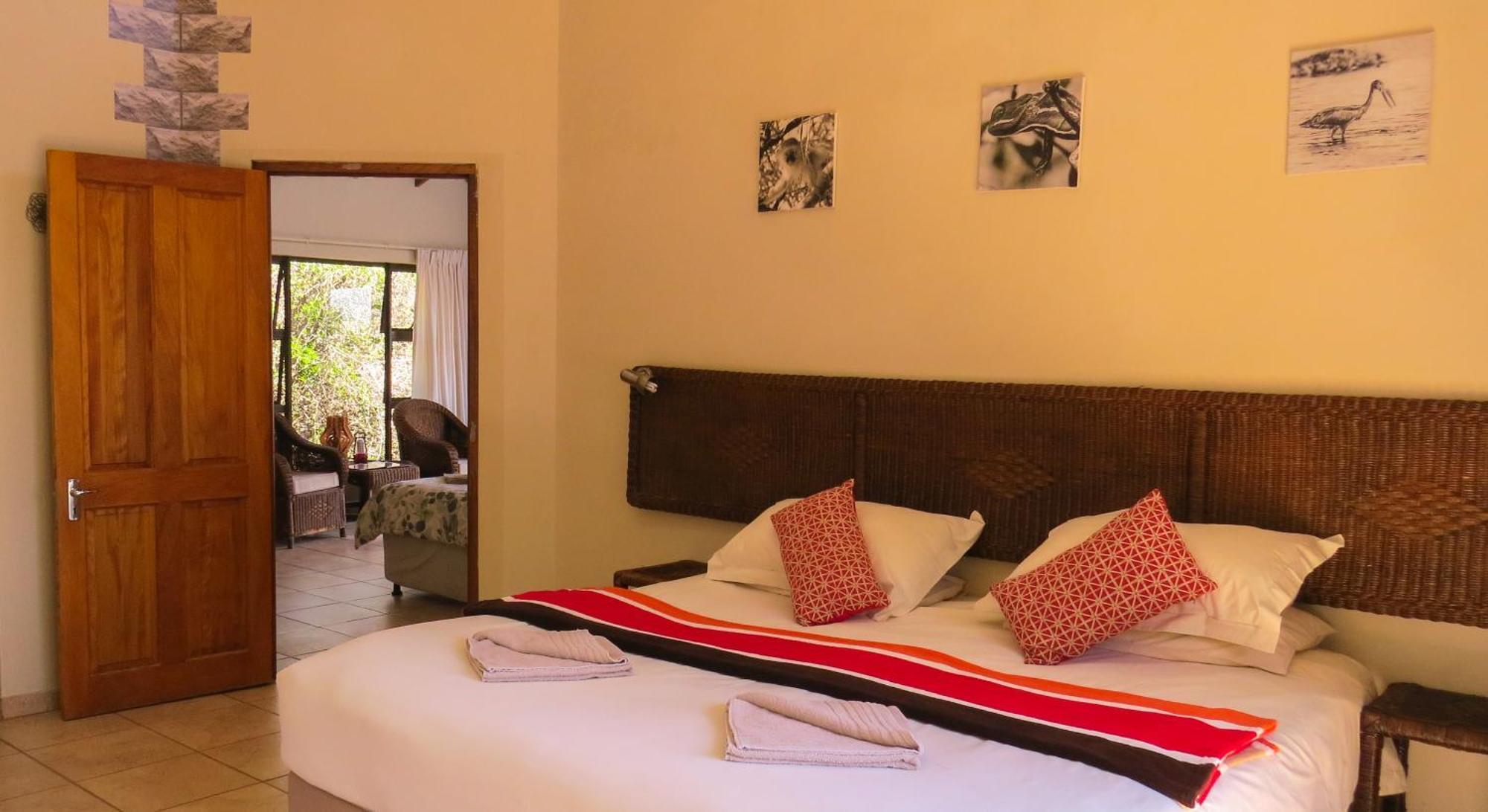 Umkhumbi Lodge Hluhluwe Extérieur photo